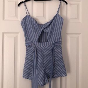 NWOT Tobi cut out romper